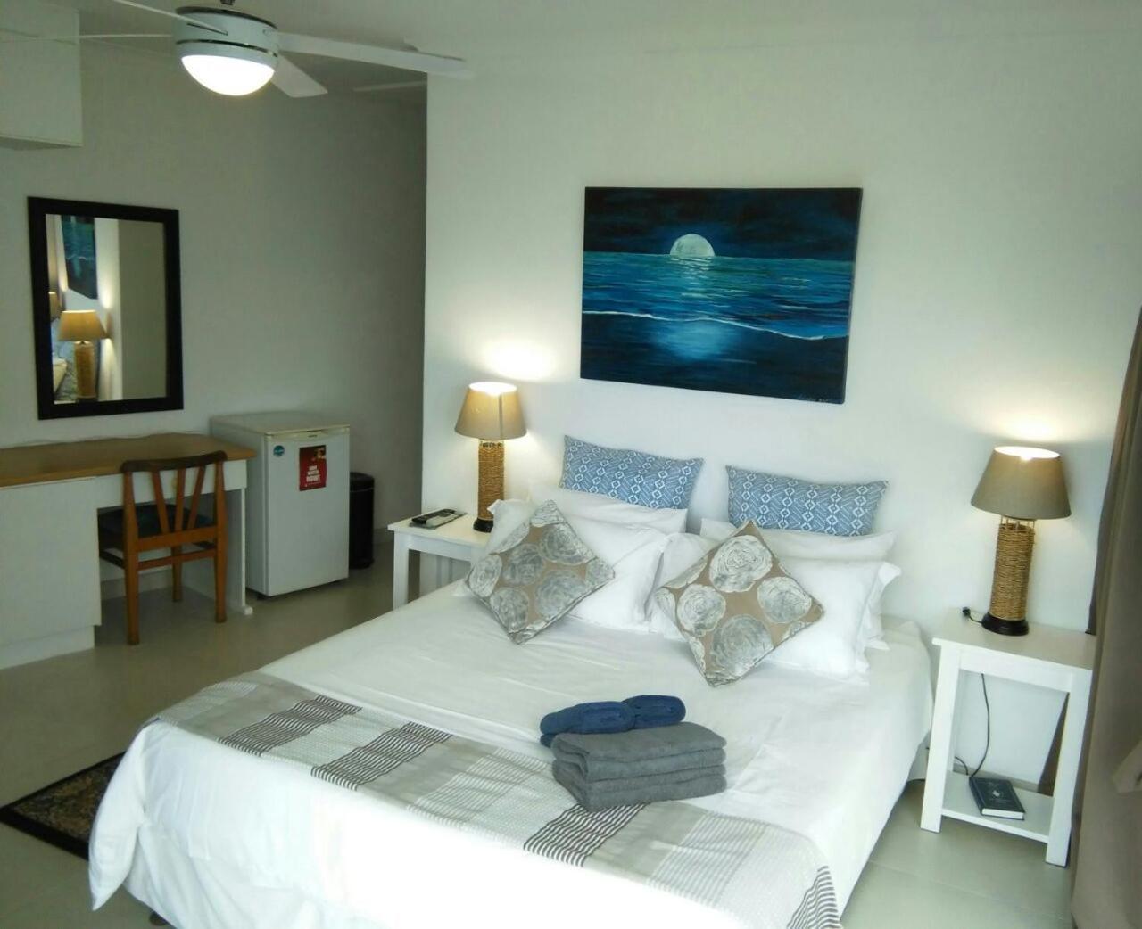 Beach House Otel Jeffreys Bay Dış mekan fotoğraf